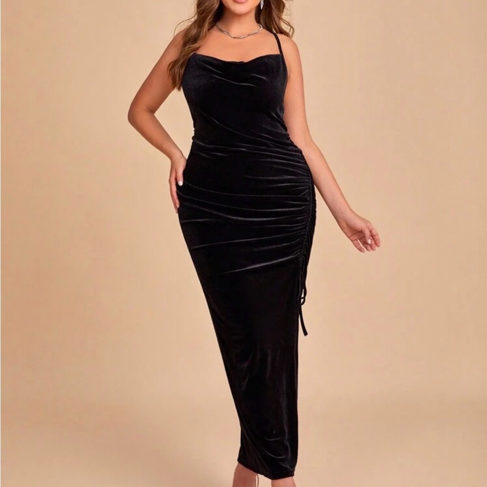 SHEIN Black Velvet Maxi Dress